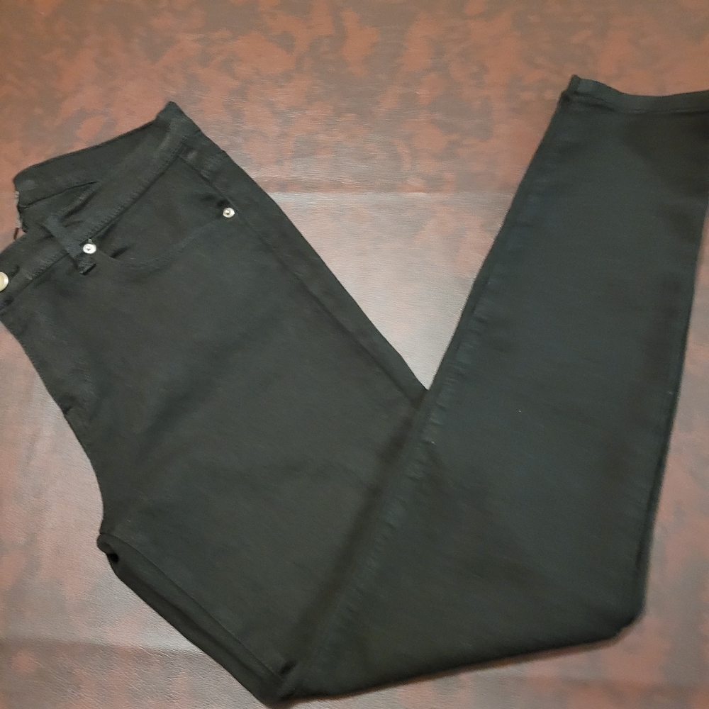 Jeans - Picture 3 of 3